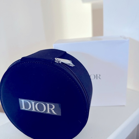 Dior Vanity Case with Mirror - Silver Hardware - NWB - Picture 3 of 9